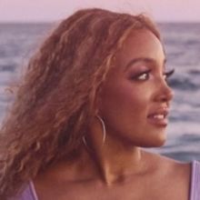 Mickey Guyton Releases New Song 'How You Love Someone'