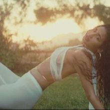 Naisha Unveils "jaana" Visualizer From Debut EP 911