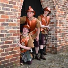 GUARDS! GUARDS! Set for Roleystone Theatre This Month
