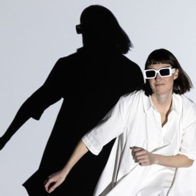 NO WOMAN IS AN ISLAND to Tour Ireland With Róisín Stack