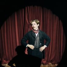 Review Roundup: LAND OF THE FREE at Southwark Playhouse