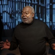 BWW Review: HOW I LEARNED WHAT I LEARNED at Avant Bard Theatre