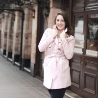 Richard Jay-Alexander Turns His Eyes to the Talents of Amy Shaughnessy, a Former…
