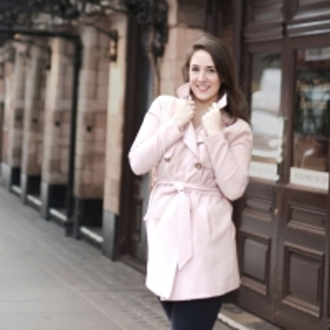 Wake Up With BWW 1/15: MY NAME IS LUCY BARTON Opens on Broadway, and More!  Image