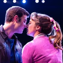 Review: Carole King's Life Story Blossoms in BEAUTIFUL at La Mirada