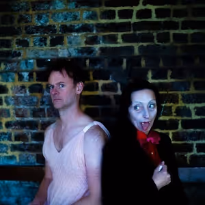 Review: COUNTESS DRACULA, Camden People's Theatre