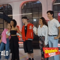UPA NEXT presenta su reparto en una Reveal Party