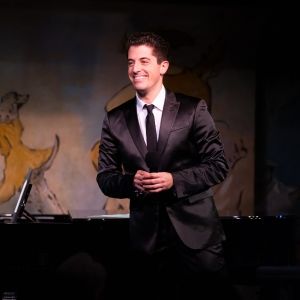 Review: Singer-Songwriter Anthony Nunziata Warmed the Heart at Café Carlyle