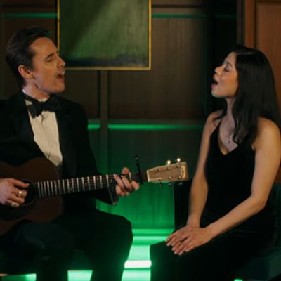 Video: Reeve Carney and Eva Noblezada Sing Acoustic Version of THE GREAT GATSBY's 'My Green Light'