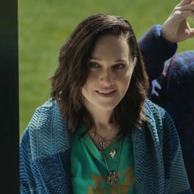 Video: Won't You Be Lena Hall's (Friend &) Neighbor?