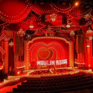 Video: MOULIN ROUGE Loads In At Regent Theatre Melbourne