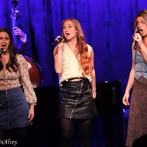 Kim McClay Releases VELVETEEN GIRLS Music Video From WORTH IT EP