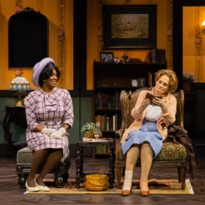 Review: THE MIRROR CRACK'D at The Alley Theater