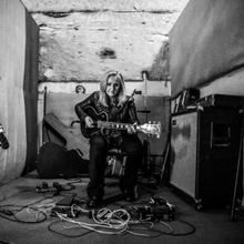 Melissa Etheridge to Headline 'Women Who Rock' Benefit Concert