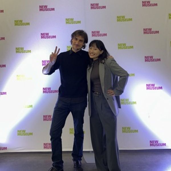 Jiashan He: How a Dancer-Turned-Marketer Shapes Communication and Community in the Ar Photo