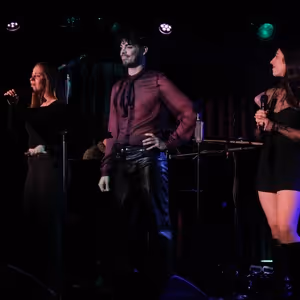 Review: CHILLIN' LIKE A VILLAIN at The Green Room 42 Is Full of Charm