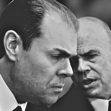 Review: YOU'RE MY BOY at Abbey Theater Of Dublin