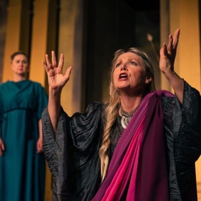 Review: PH&Egrave;DRE at Star Theatres