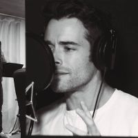 Video: Corey Cott Performs '671,000,000 MPH' From REBEL GENIUS