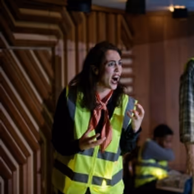 BWW Review: Greek tragedies are recounted in BAD NEWS! I WAS THERE... at NYU Skirball Center