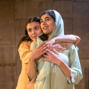 Review: SANTI & NAZ, Soho Theatre