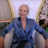 VIDEO: Allison Janney Must Wear a COVID-19 Tracker on the MOM Set Video