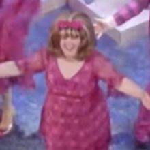 VIDEO: The Cast of HAIRSPRAY Performs 'You Can't Stop the Beat' on BBC The One Show