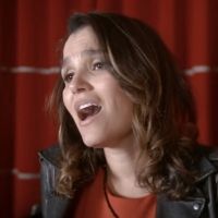 VIDEO: Samantha Barks Sings 'Safer' From FIRST DATE