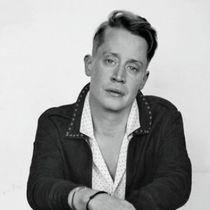Macaulay Culkin Hosts a HOME ALONE Screening at the Paramount Theatre
