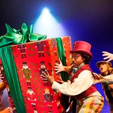 CHRISTMAS CAROL GOES WRONG to Make Australian Premiere at Sydney Opera House