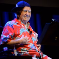 Asner To Perform A MAN AND HIS PROSTATE At The Sauk