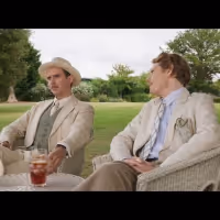VIDEO: Check Out the Trailer for BLITHE SPIRIT Starring Dan Stevens, Isla Fisher…