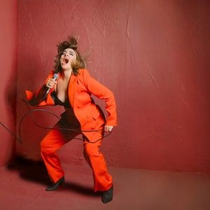 REVIEW: AMPLIFIED THE EXQUISITE ROCK AND RAGE OF CHRISSY AMPHLETT Is Sheridan Harbridge’s Latest Cabaret Celebration A Strong Woman.