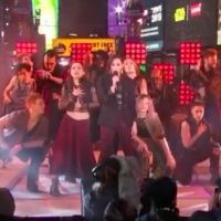 VIDEO: Watch Alanis Morissette and the Cast of JAGGED LITTLE PILL Perform on NEW…