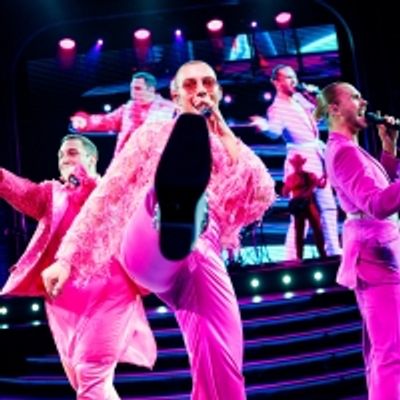 Review: WALLMANS DINNERPARTY 'VIVA' at Cirkusbygningen