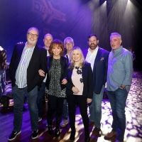 Reba McEntire Returns Home To Universal Music Group Nashville