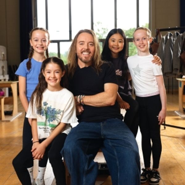 MATILDA THE MUSICAL UK Tour Finds Full Cast Photo