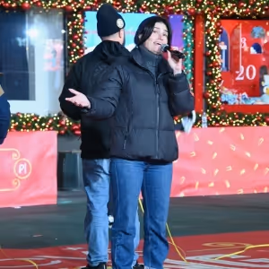 Photos: Idina Menzel, Charli D'Amelio & More Rehearse for the 2024 Macy's…