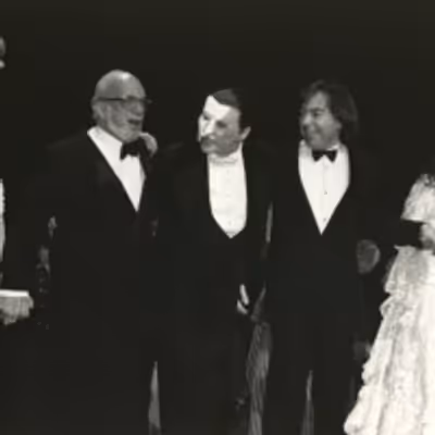 Original Phantom Star Michael Crawford Pens Tribute to Show for Closing Performance on Broadway