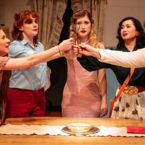 Review: 5 LESBIANS EATING A QUICHE at 12th Ave Arts