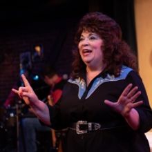 BWW Review: ALWAYS . . . PATSY CLINE at Virginia Rep At Hanover Tavern Delights Even 