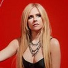 girlfriends To Support Avril Lavigne on European Arena Tour