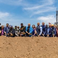 Mayor Bill de Blasio, Nas, LL Cool J & More Break Ground at Bronx Point and…