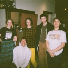 Foyer Red Share New Single 'Flipper'