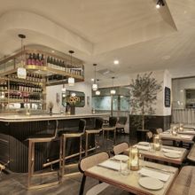 THE TIPSY BAKER Opens in Rockefeller Center – Take a Seat at the Baker's Bench