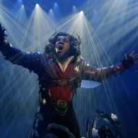 VIDEO: Watch Shaq Taylor Sing 'If I Can't Love Her' from BEAUTY AND THE BEAST UK Tour