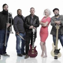 The Van Wezel's 2019 Friday Fest Series Concludes With Ari And The Alibis