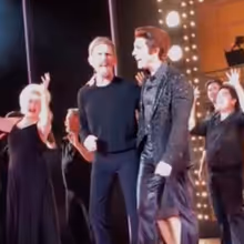 Video: Watch the Final 'Sweet Caroline' From A BEAUTIFUL NOISE First National Tour