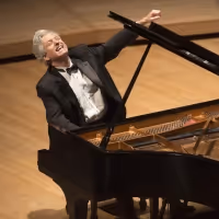 Freer Gallery Presents Pianist Ganz & Actor Tolaydo Merging Whistler & Debussy