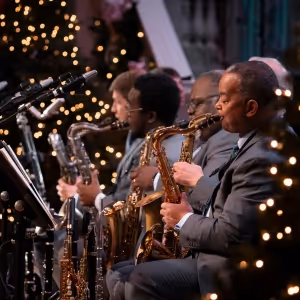 Interview: Ekep Nkwelle & Robbie Lee Join BIG BAND HOLIDAYS at Jazz At Lincoln Center